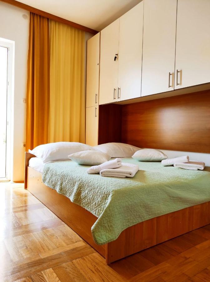 Apartment Topic Baška Voda Eksteriør billede
