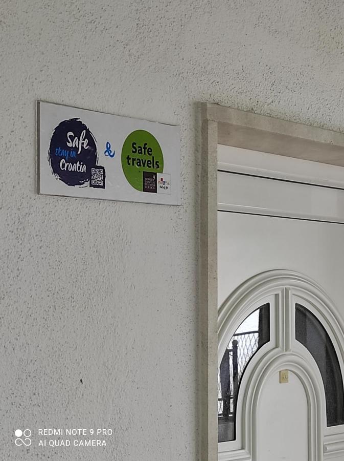 Apartment Topic Baška Voda Eksteriør billede