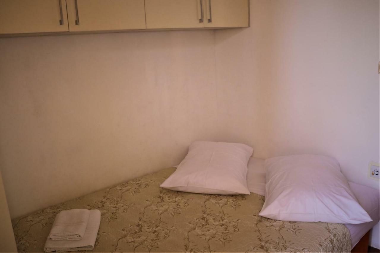 Apartment Topic Baška Voda Eksteriør billede
