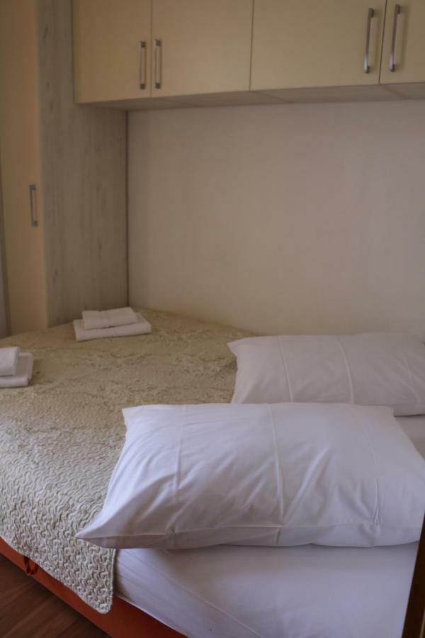 Apartment Topic Baška Voda Eksteriør billede